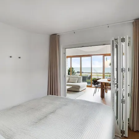 Apartment Amazing In With House Sea View Kerteminde