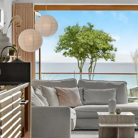 Apartment Amazing In With House Sea View